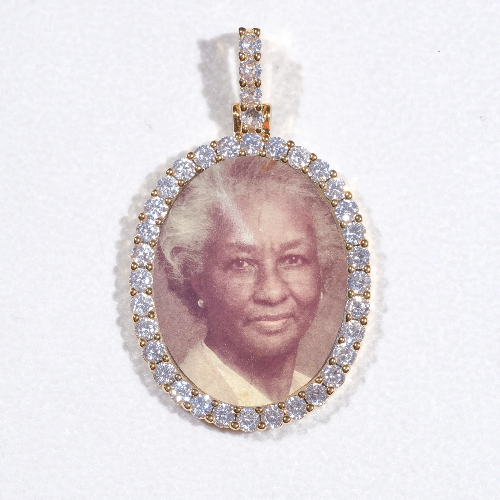3D Oval Custom Picture Pendant