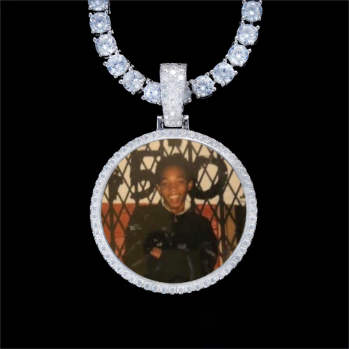 925S & VVS Moissanite 3D Circle Custom Picture Pendant