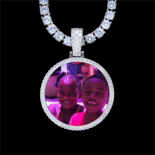 925S & VVS Moissanite 3D Circle Custom Picture Pendant