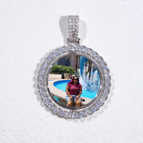 3D Spinning 2-Faced Custom Picture Pendant