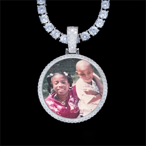 925S & VVS Moissanite 3D Circle Custom Picture Pendant
