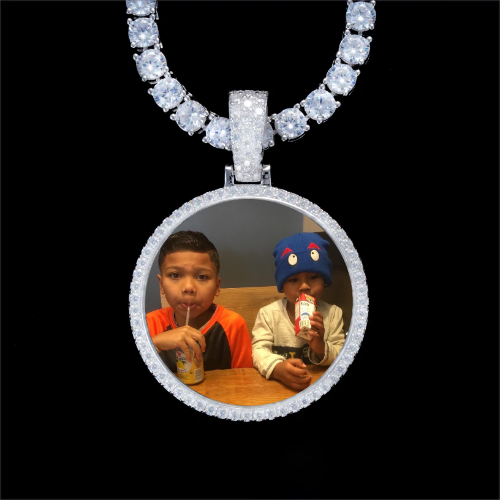 925S & VVS Moissanite 3D Circle Custom Picture Pendant