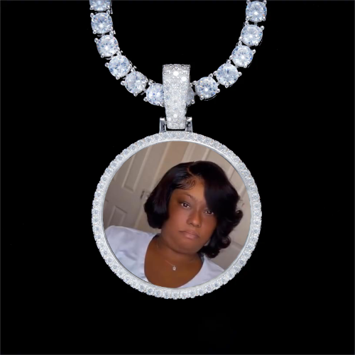 925S & VVS Moissanite 3D Circle Custom Picture Pendant