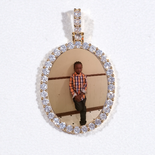 3D Oval Custom Picture Pendant