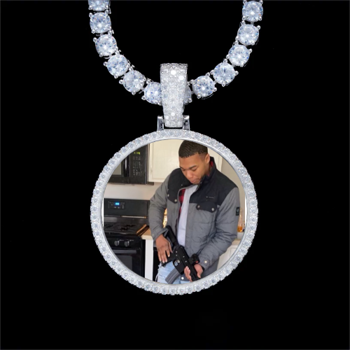 925S & VVS Moissanite 3D Circle Custom Picture Pendant