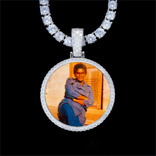 925S & VVS Moissanite 3D Circle Custom Picture Pendant