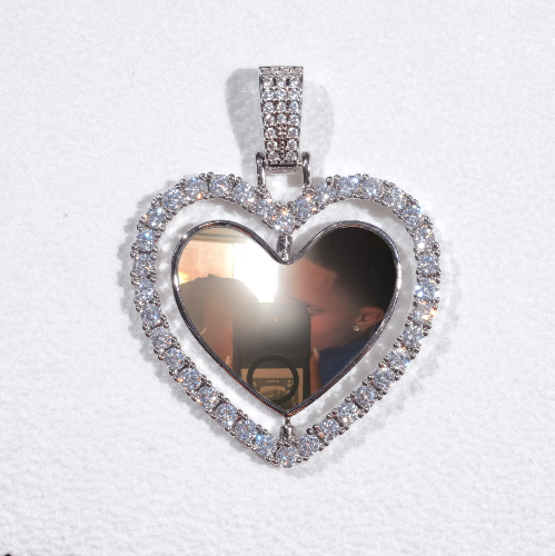 3D Spinning 2-Faced Heart Custom Picture Pendant