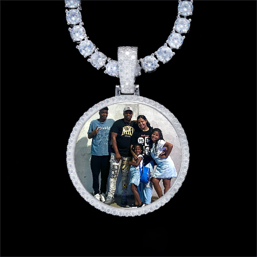 925S & VVS Moissanite 3D Circle Custom Picture Pendant