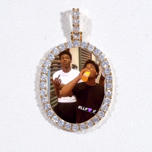 3D Oval Custom Picture Pendant