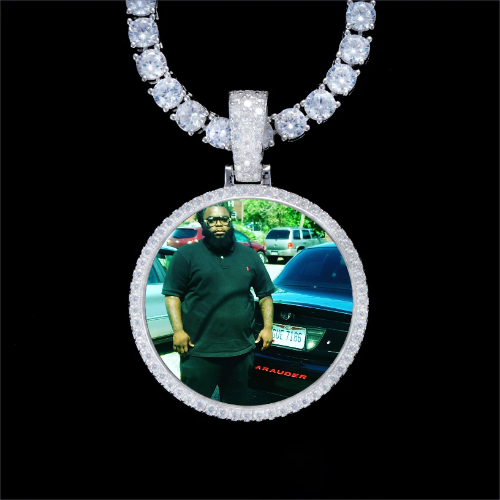 925S & VVS Moissanite 3D Circle Custom Picture Pendant