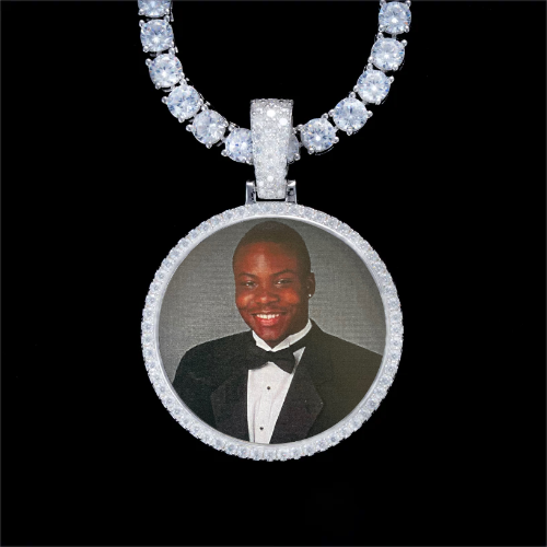 925S & VVS Moissanite 3D Circle Custom Picture Pendant