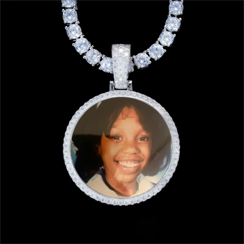 925S & VVS Moissanite 3D Circle Custom Picture Pendant