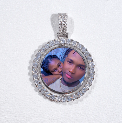 3D Spinning 2-Faced Custom Picture Pendant
