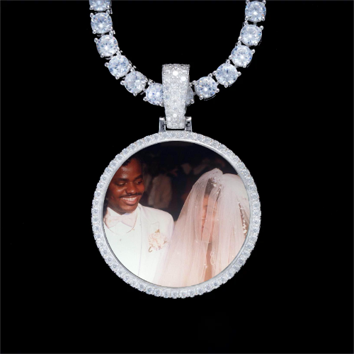 925S & VVS Moissanite 3D Circle Custom Picture Pendant