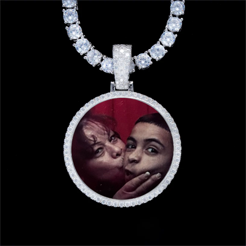 925S & VVS Moissanite 3D Circle Custom Picture Pendant