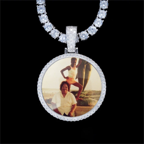 925S & VVS Moissanite 3D Circle Custom Picture Pendant