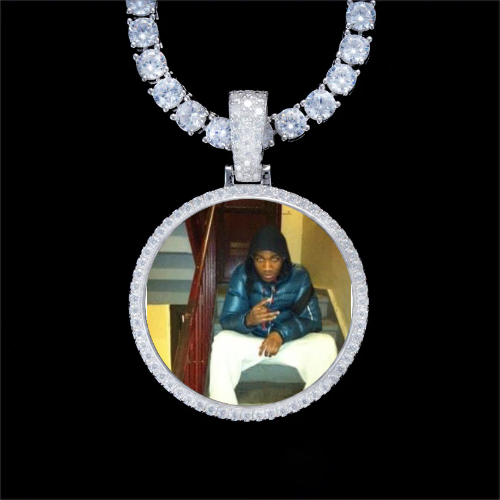 925S & VVS Moissanite 3D Circle Custom Picture Pendant