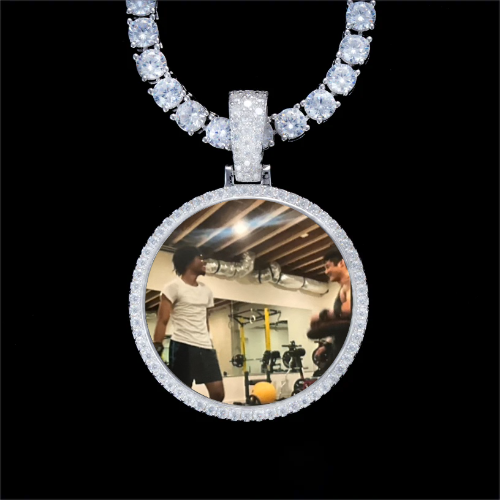 925S & VVS Moissanite 3D Circle Custom Picture Pendant