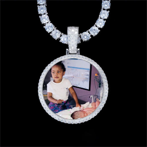 925S & VVS Moissanite 3D Circle Custom Picture Pendant