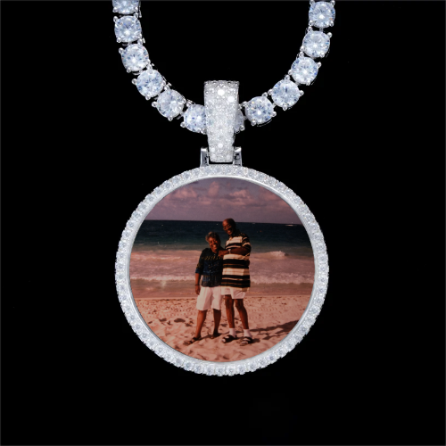 925S & VVS Moissanite 3D Circle Custom Picture Pendant