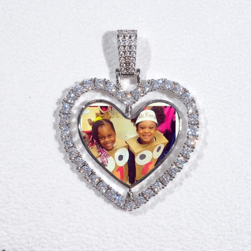 3D Spinning 2-Faced Heart Custom Picture Pendant
