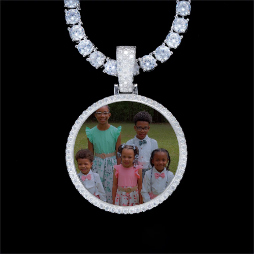 925S & VVS Moissanite 3D Circle Custom Picture Pendant