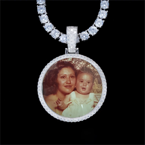 925S & VVS Moissanite 3D Circle Custom Picture Pendant