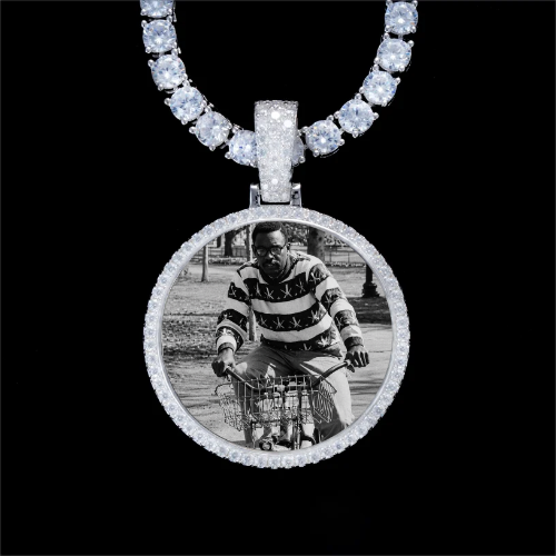 925S & VVS Moissanite 3D Circle Custom Picture Pendant