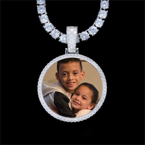 925S & VVS Moissanite 3D Circle Custom Picture Pendant