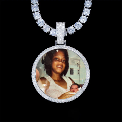925S & VVS Moissanite 3D Circle Custom Picture Pendant