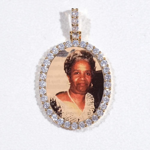 3D Oval Custom Picture Pendant
