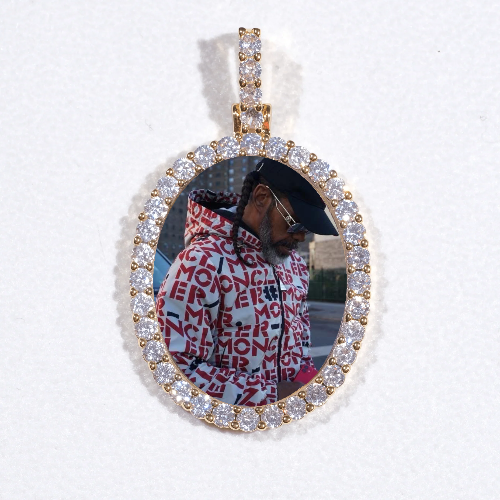 3D Oval Custom Picture Pendant