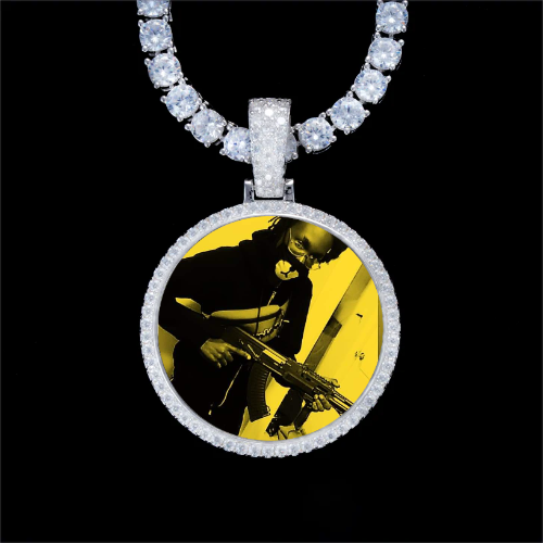 925S & VVS Moissanite 3D Circle Custom Picture Pendant