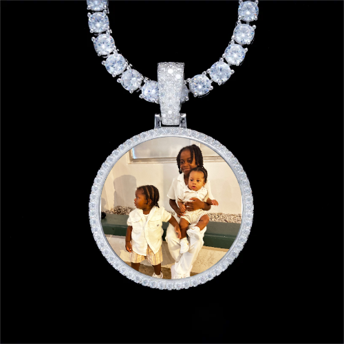 925S & VVS Moissanite 3D Circle Custom Picture Pendant