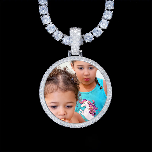 925S & VVS Moissanite 3D Circle Custom Picture Pendant