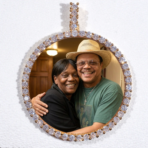LARGE 3D CIRCLE CUSTOM PICTURE PENDANT