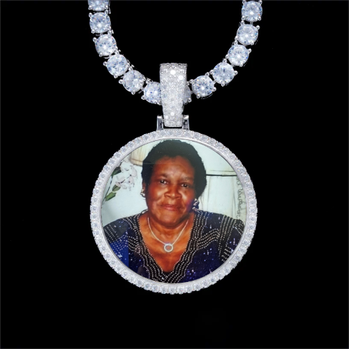 925S & VVS Moissanite 3D Circle Custom Picture Pendant