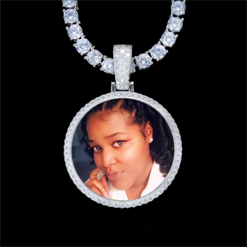 925S & VVS Moissanite 3D Circle Custom Picture Pendant
