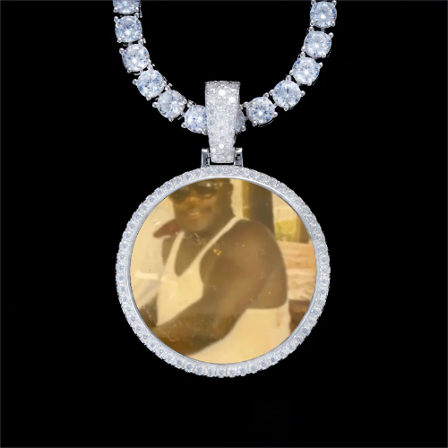 925S & VVS Moissanite 3D Circle Custom Picture Pendant
