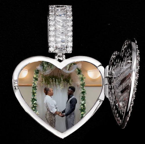 CUSTOM PICTURE PENDANT STYLE-8