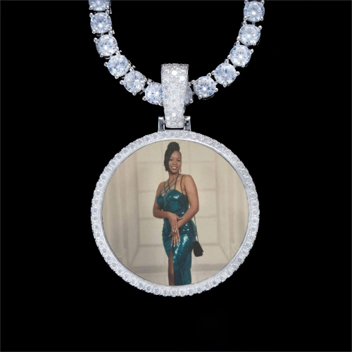 925S & VVS Moissanite 3D Circle Custom Picture Pendant