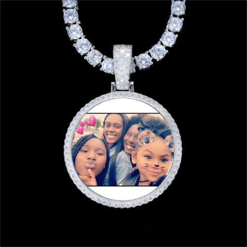 925S & VVS Moissanite 3D Circle Custom Picture Pendant