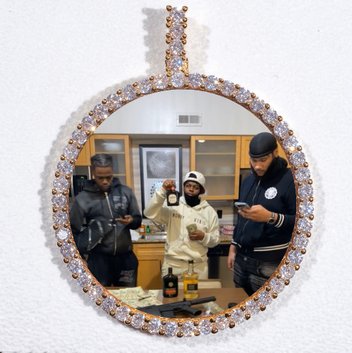 LARGE 3D CIRCLE CUSTOM PICTURE PENDANT