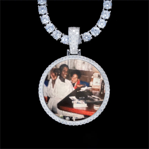 925S & VVS Moissanite 3D Circle Custom Picture Pendant