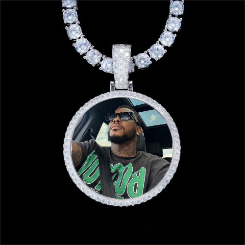 925S & VVS Moissanite 3D Circle Custom Picture Pendant