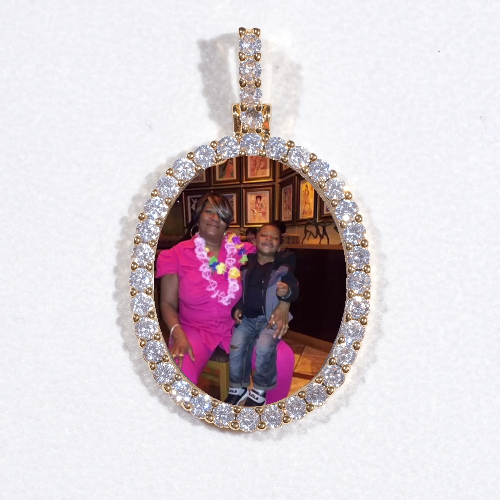 3D Oval Custom Picture Pendant