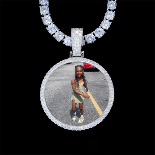 925S & VVS Moissanite 3D Circle Custom Picture Pendant