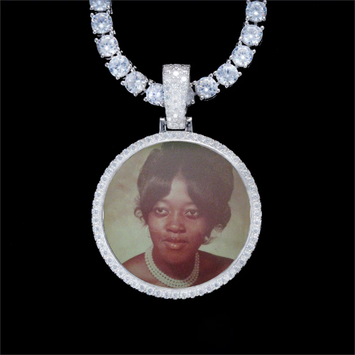 925S & VVS Moissanite 3D Circle Custom Picture Pendant