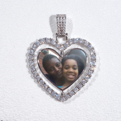 3D Spinning 2-Faced Heart Custom Picture Pendant