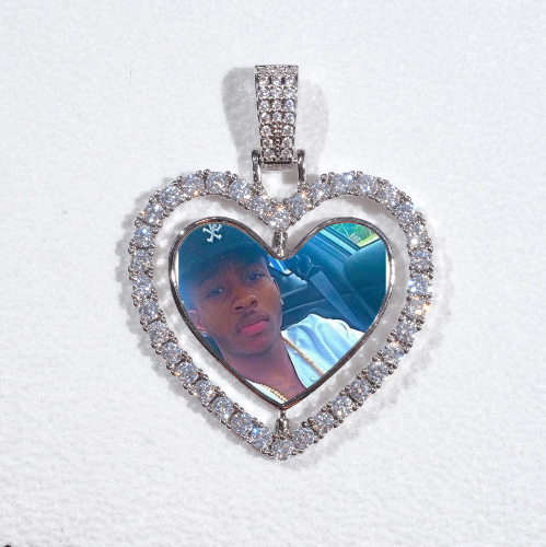 3D Spinning 2-Faced Heart Custom Picture Pendant